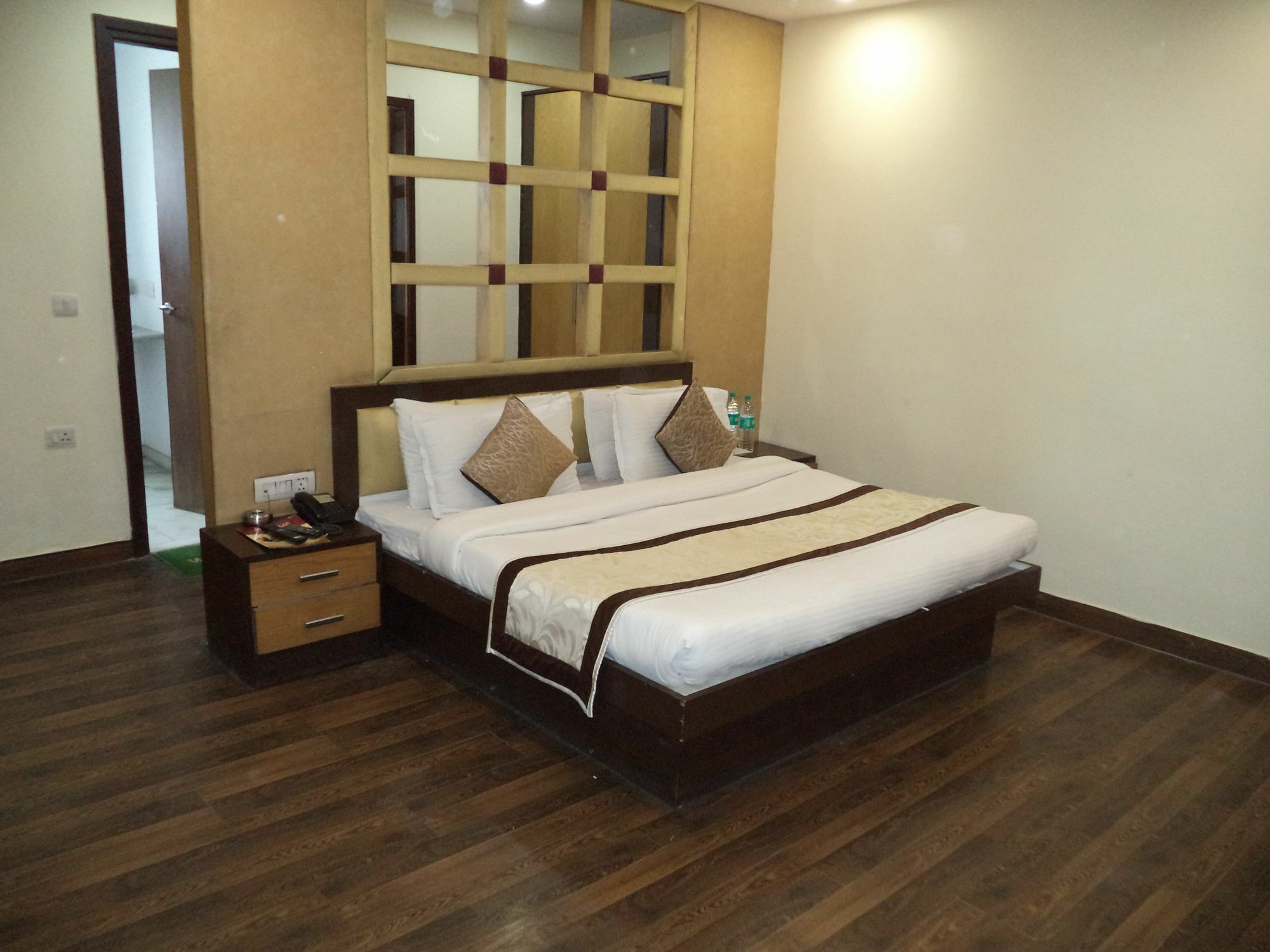 Hotel O Kochar Plaza Δελχί Εξωτερικό φωτογραφία